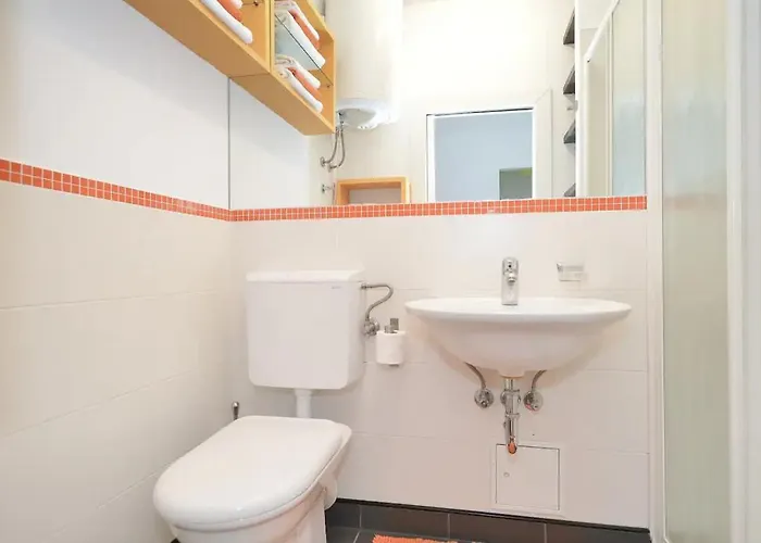 Seaside Marcella Piran