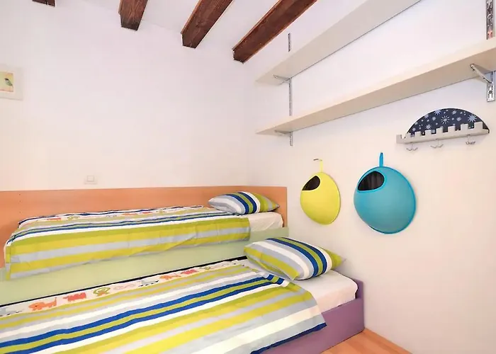 Seaside Marcella Piran