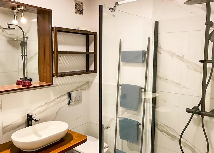 Seaside Marcella Piran